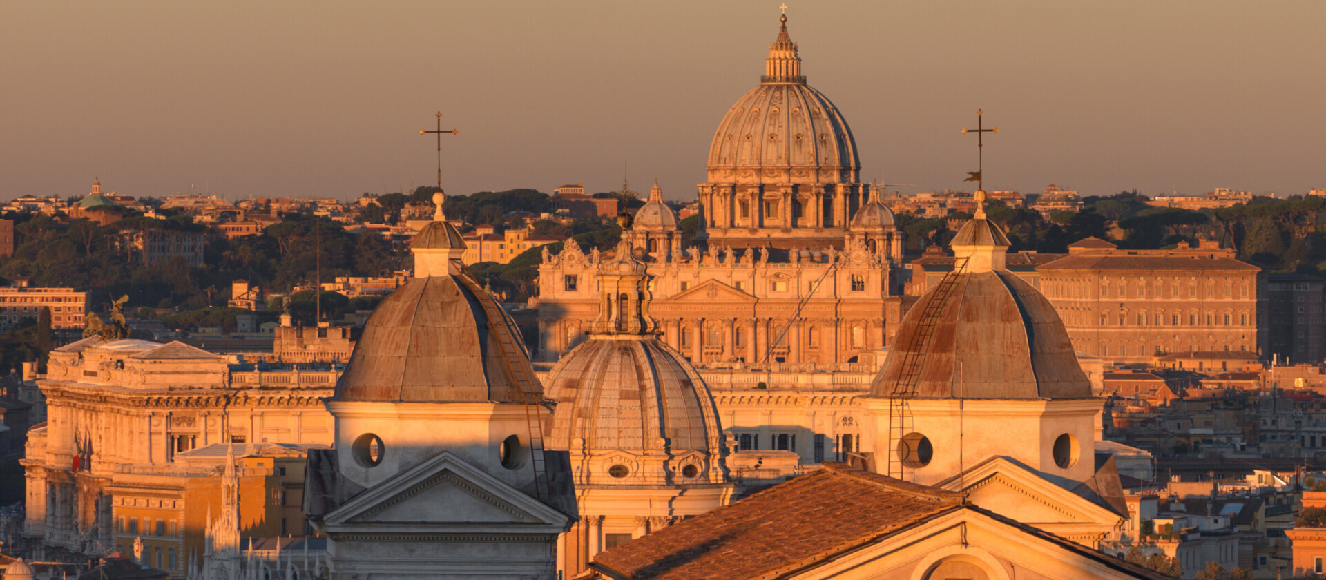 圆顶圣彼得罗al tramonto vista da Trinità dei Monti，罗马